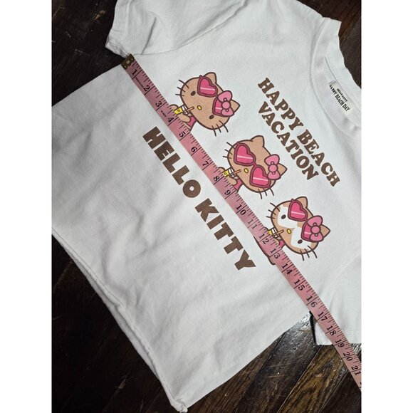 Sanrio Hello Kitty Happy Beach Vacation Tshirt Sunglasses Hearts - Picture 6 of 9